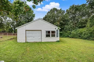 108 Gary Ave, Simpsonville, SC 29681 - Photo 11