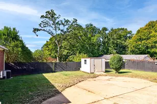 24 Maudie St, Greenville, SC 29605 - Photo 47