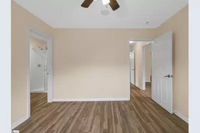 2001 Glennwood Hills Drive, Spartanburg, SC 29307 - Photo 19