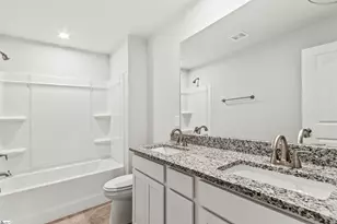 2060 Halton Oaks Dr, Spartanburg, SC 29303 - Photo 25