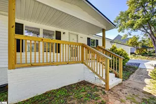 1116 Boyd Rd, Laurens, SC 29360 - Photo 9