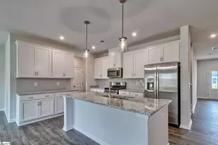 2061 Halton Oaks Dr, Spartanburg, SC 29303 - Photo 5