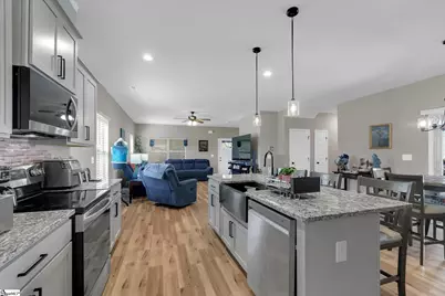 101 N Spencer Street, Duncan, SC 29334 - Photo 13