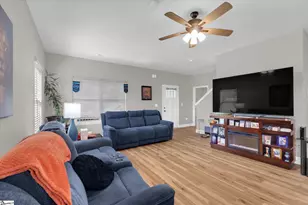 101 N Spencer St, Duncan, SC 29334 - Photo 7