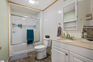 10 Hollywood St, Inman, SC 29349 - Photo 11