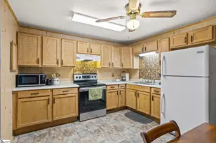 10 Hollywood St, Inman, SC 29349 - Photo 7
