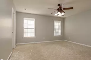 512 Crescentwood Ct, Taylors, SC 29687 - Photo 5