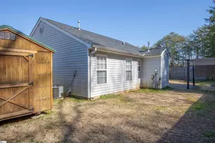 512 Crescentwood Ct, Taylors, SC 29687 - Photo 25