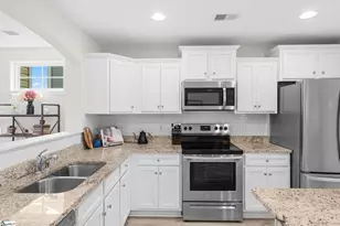 202 Chinchilla Dr, Fountain Inn, SC 29644 - Photo 13