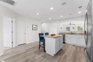 202 Chinchilla Dr, Fountain Inn, SC 29644 - Photo 11
