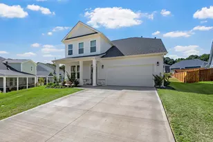 303 Eskdale Rd, Simpsonville, SC 29681 - Photo 3