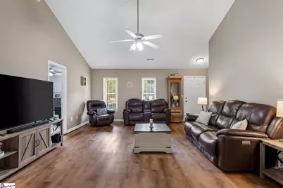 190 Rock Moss Drive, Williamston, SC 29697 - Photo 9