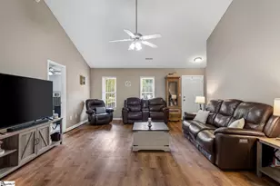 190 Rock Moss Dr, Williamston, SC 29697 - Photo 9