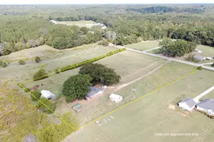 1706 W Georgia Rd, Woodruff, SC 29388 - Photo 9