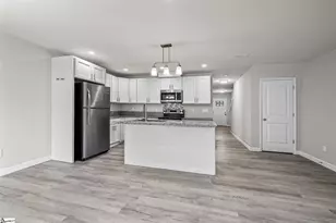 445 & 447 Burns Rd, Spartanburg, SC 29307 - Photo 9