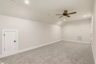 4004 Hollybank Dr, Spartanburg, SC 29303 - Photo 25