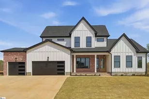 4004 Hollybank Dr, Spartanburg, SC 29303 - Photo 1