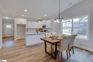 110 N 6th St, Easley, SC 29640 - Photo 15