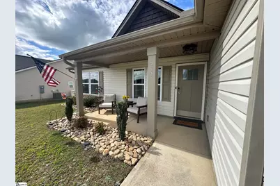 202 Rcthompson Road, Chesnee, SC 29323 - Photo 3