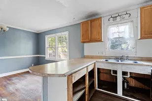 714 Evelyn Dr, Seneca, SC 29678 - Photo 15