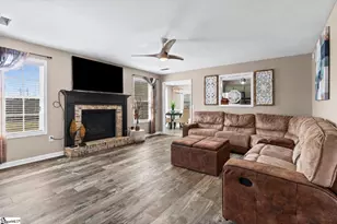 105 Ashington Dr, Simpsonville, SC 29680 - Photo 15