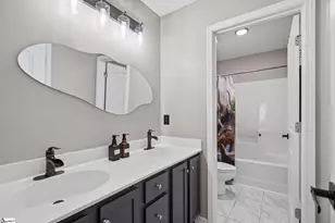 105 Ashington Dr, Simpsonville, SC 29680 - Photo 35