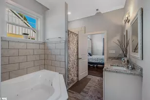 101 S Valley Ln, Greenville, SC 29611 - Photo 27