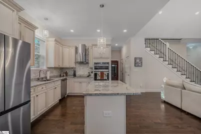 101 S Valley Lane, Greenville, SC 29611 - Photo 13
