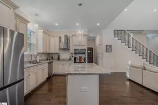 101 S Valley Ln, Greenville, SC 29611 - Photo 13