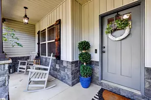 953 Hanging Rock Rd, Boiling Springs, SC 29316 - Photo 5