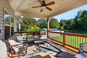 953 Hanging Rock Rd, Boiling Springs, SC 29316 - Photo 33