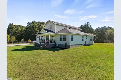112 Smith Street Extension, Ware Shoals, SC 29692 - Photo 3