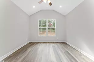 1003 Grace St, Greenwood, SC 29649 - Photo 31