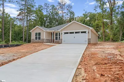 1003 Grace Street, Greenwood, SC 29649 - Photo 3