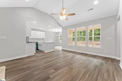 1003 Grace Street, Greenwood, SC 29649 - Photo 19