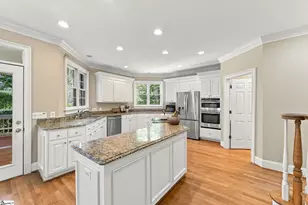 401 Rivercrest Dr, Taylors, SC 29687 - Photo 9