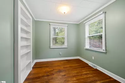 306 Owings Street, Laurens, SC 29360 - Photo 5