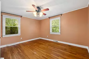306 Owings St, Laurens, SC 29360 - Photo 27