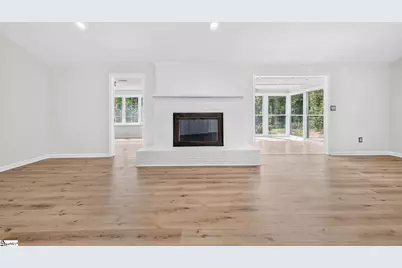 17 Woodharbor Drive, Taylors, SC 29687 - Photo 5