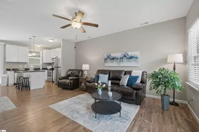 115 Huntress Drive, Greer, SC 29651 - Photo 3