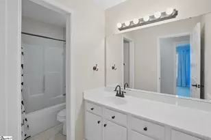 211 Sunrise Dr, Greer, SC 29651 - Photo 31