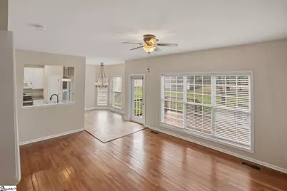211 Sunrise Drive, Greer, SC 29651 - Photo 9
