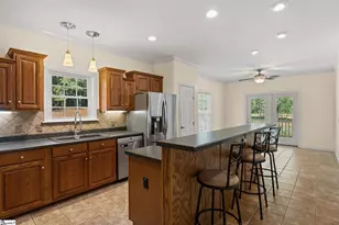 2538 Downalong Dr, Anderson, SC 29621 - Photo 3