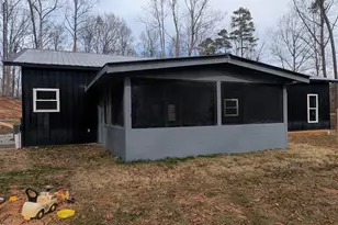 292 Rabbit Rd, Travelers Rest, SC 29690 - Photo 3
