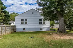 226 Irby Ave, Laurens, SC 90613 - Photo 31