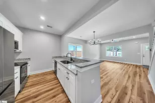 17 Jamison St, Greenville, SC 29611 - Photo 7