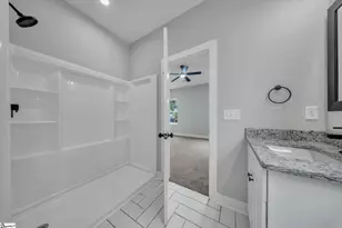 17 Jamison St, Greenville, SC 29611 - Photo 21