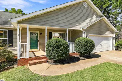 204 Bitternut Lane, Taylors, SC 29687 - Photo 3