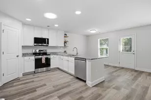 216 Woodfield Ave, Fountain Inn, SC 29644 - Photo 7