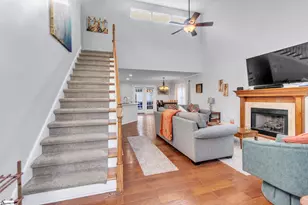 204 Flagstar Ct, Fountain Inn, SC 29644 - Photo 5